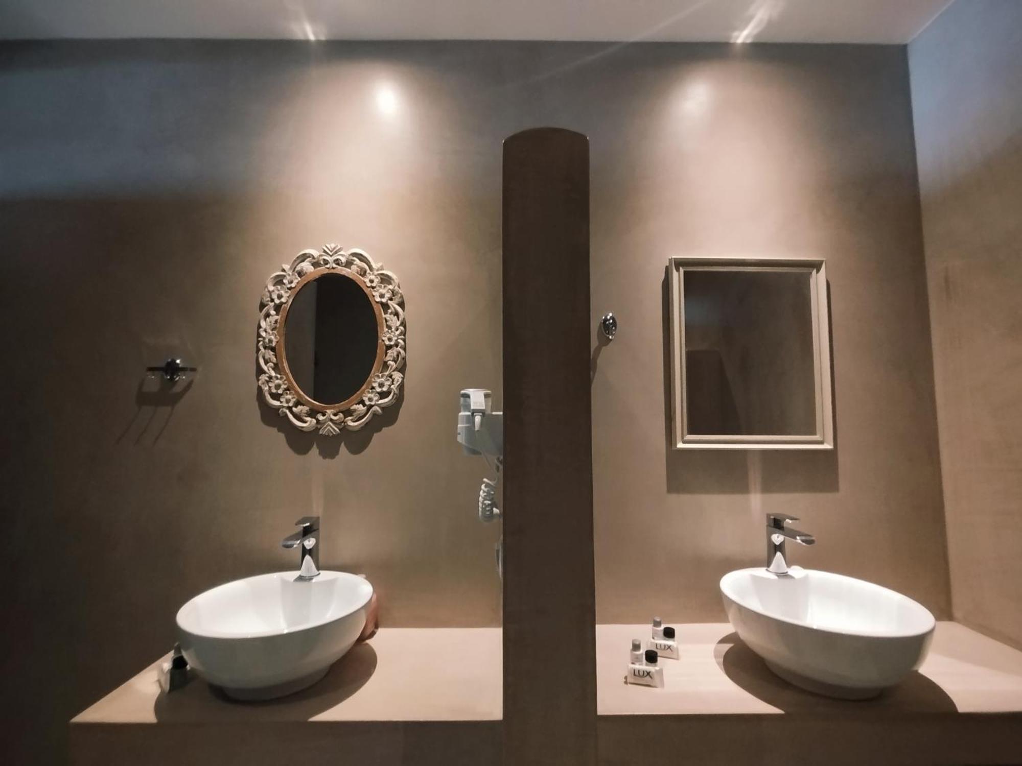 Alexena Apartments アギア・ガリニ エクステリア 写真